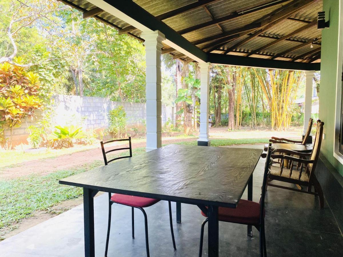 Sigiri Siesta Homestay Sigiriya Exterior photo